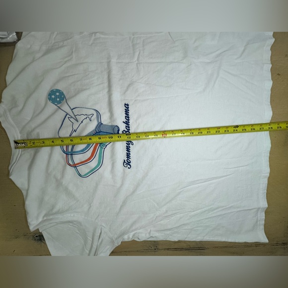 Tommy Bahama Men’s Bainbridge Match Graphic Tee - Picture 8 of 8